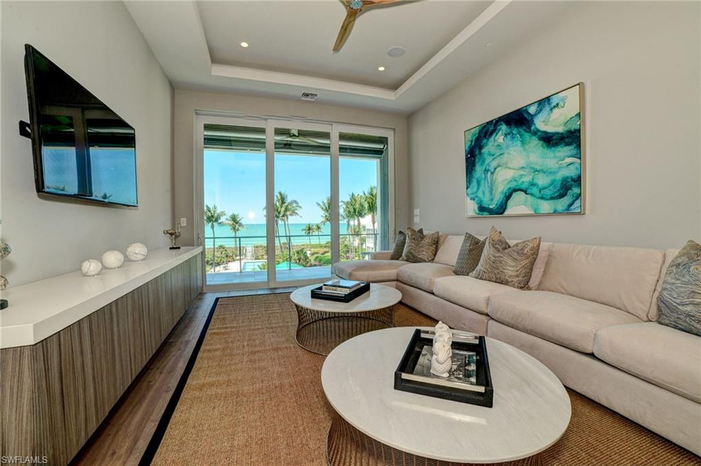 BAREFOOT BEACH - Residential