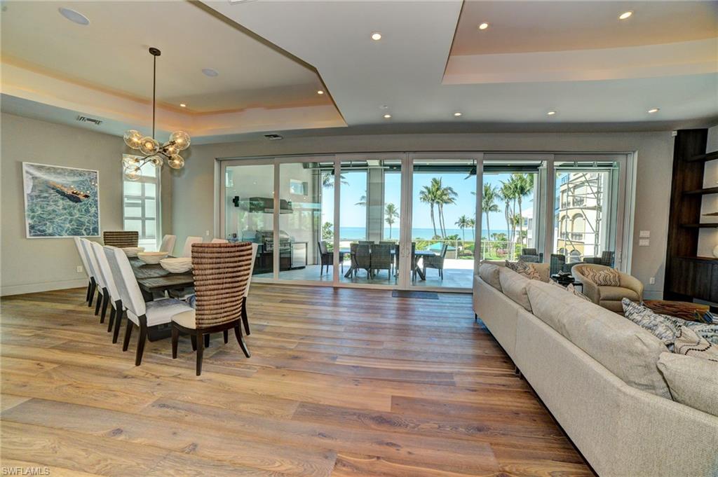 BAREFOOT BEACH - Residential