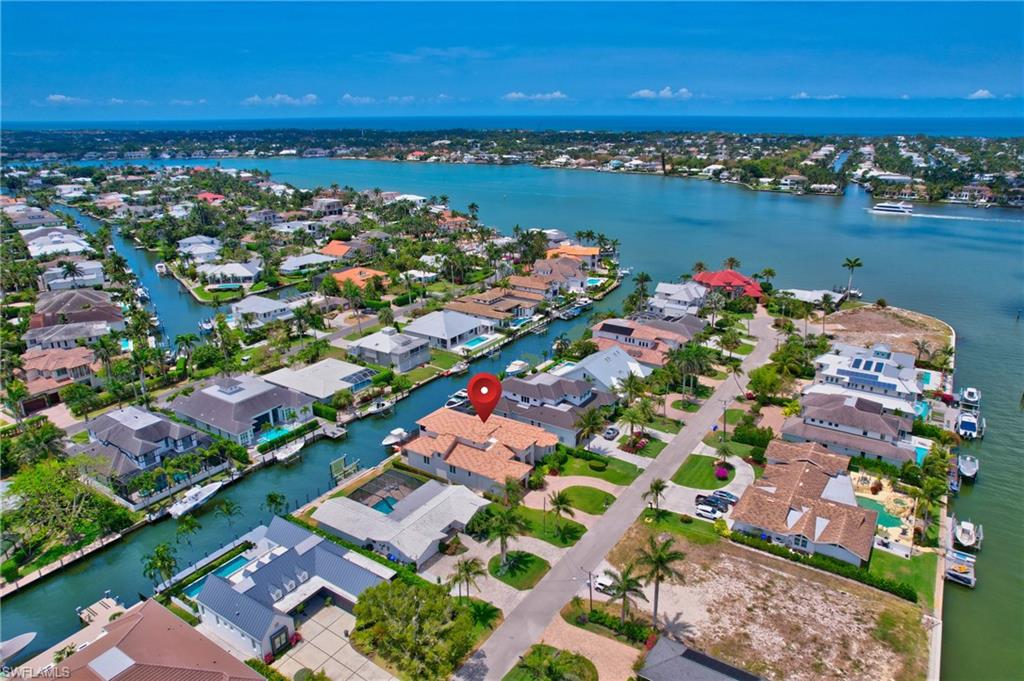 ROYAL HARBOR - Residential