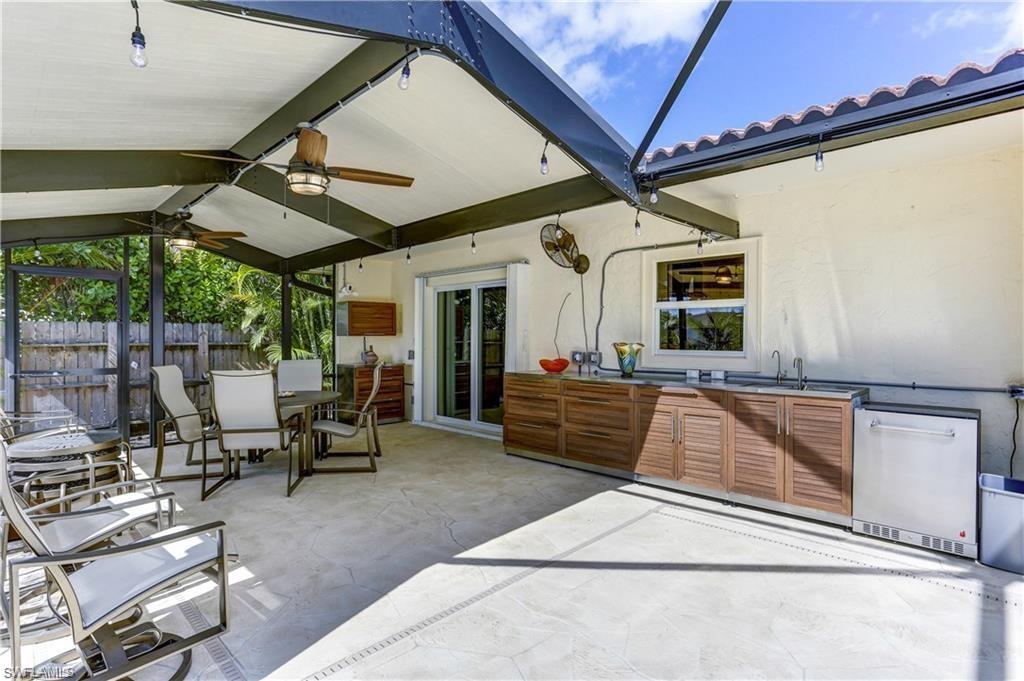 LITTLE HICKORY SHORES - Residential