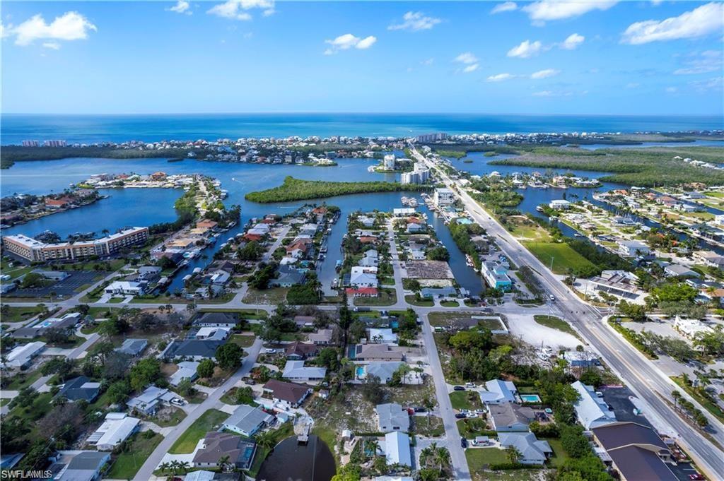 LITTLE HICKORY SHORES - Residential