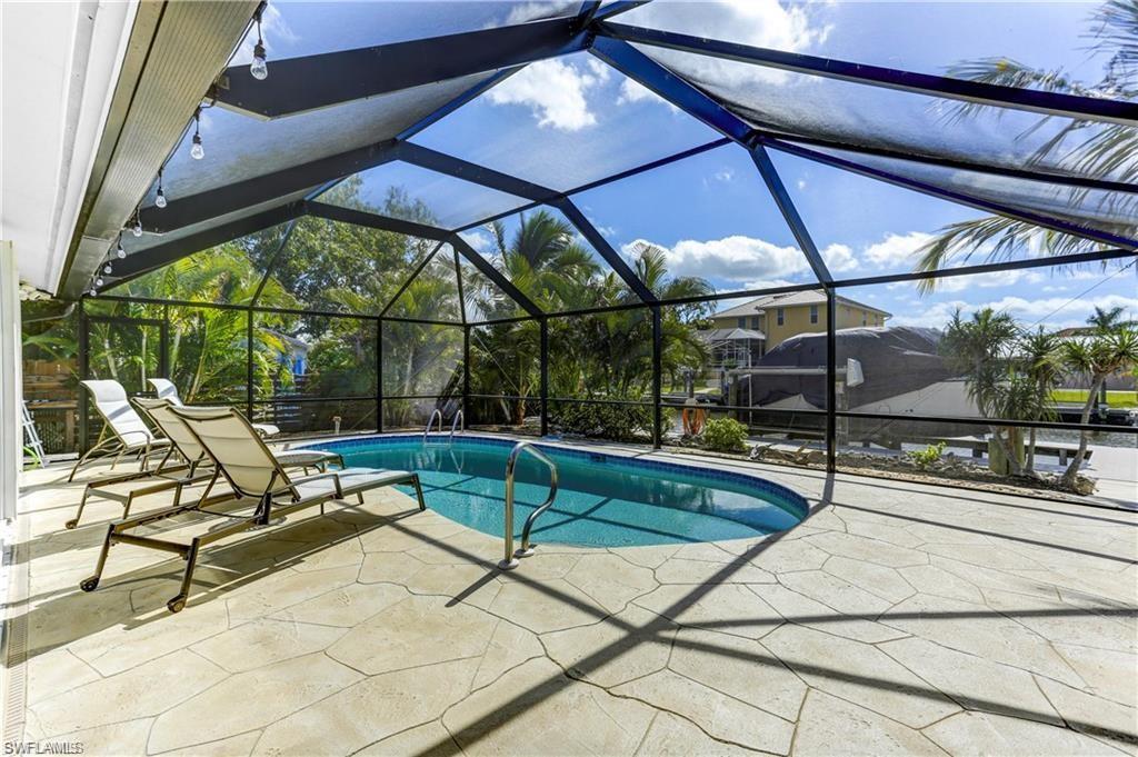 LITTLE HICKORY SHORES - Residential