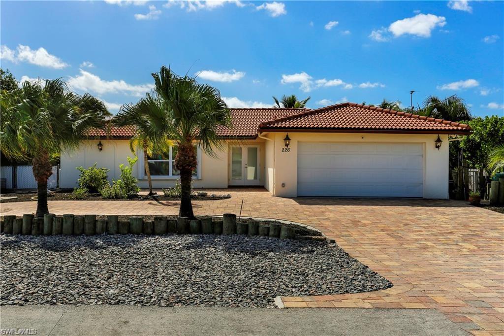 LITTLE HICKORY SHORES - Residential
