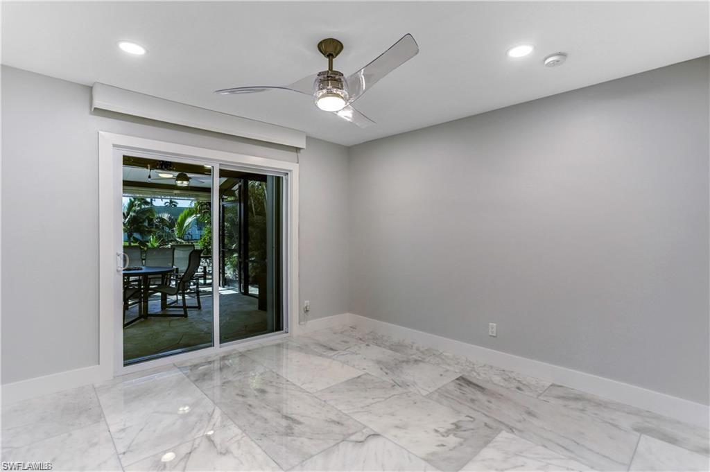LITTLE HICKORY SHORES - Residential