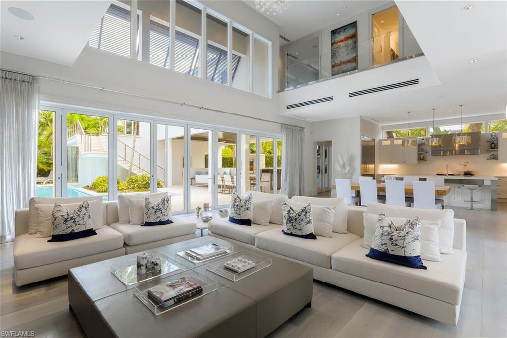 OLDE NAPLES - Residential