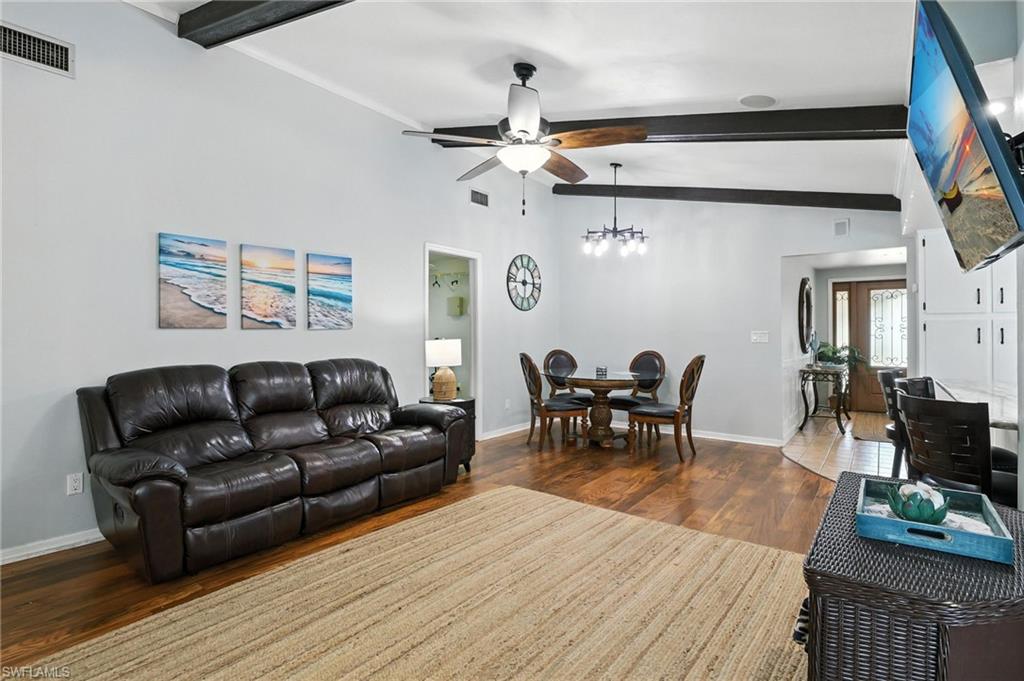 SHAMROCK LAKES - Residential