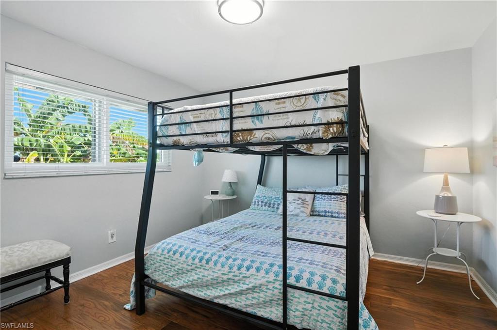 SHAMROCK LAKES - Residential