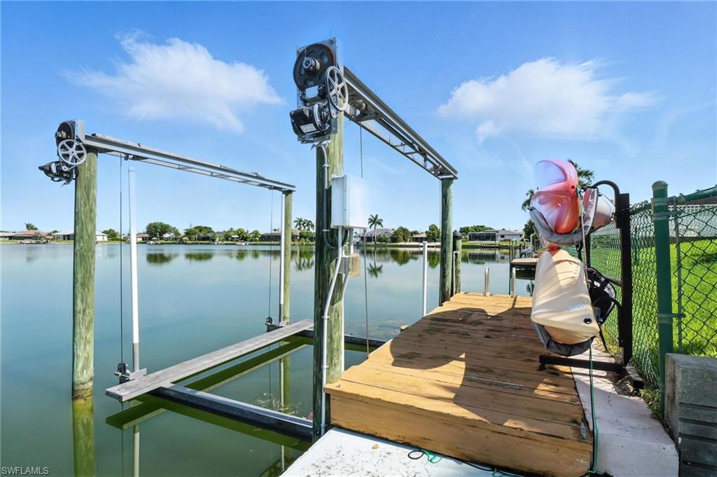 SHAMROCK LAKES - Residential
