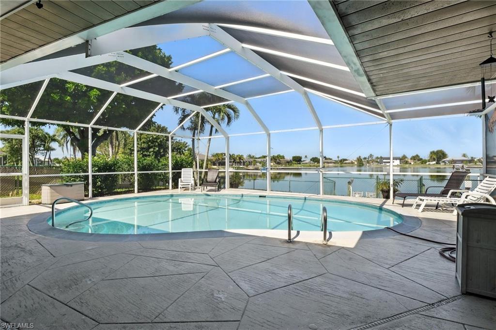 SHAMROCK LAKES - Residential