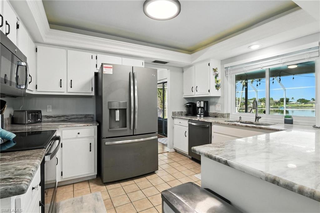 SHAMROCK LAKES - Residential