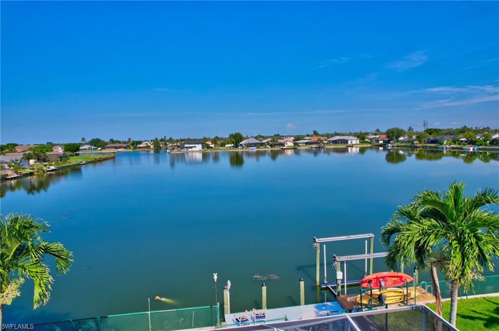 SHAMROCK LAKES - Residential