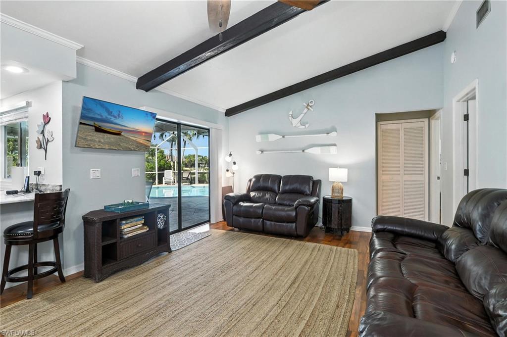 SHAMROCK LAKES - Residential