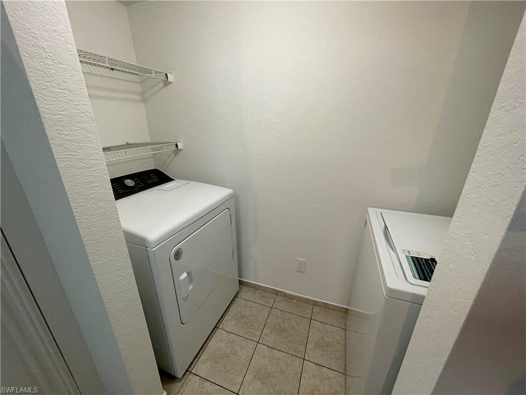 IBIS CLUB INTERNATIONAL - Residential Lease