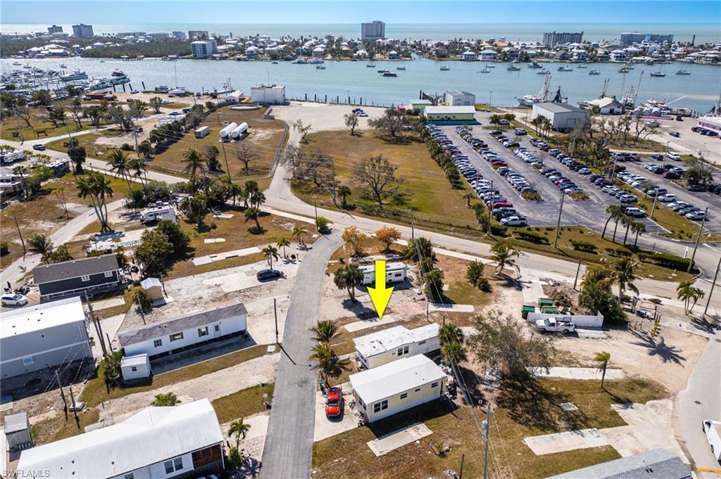 HELEN LANE CONDO RV - Land