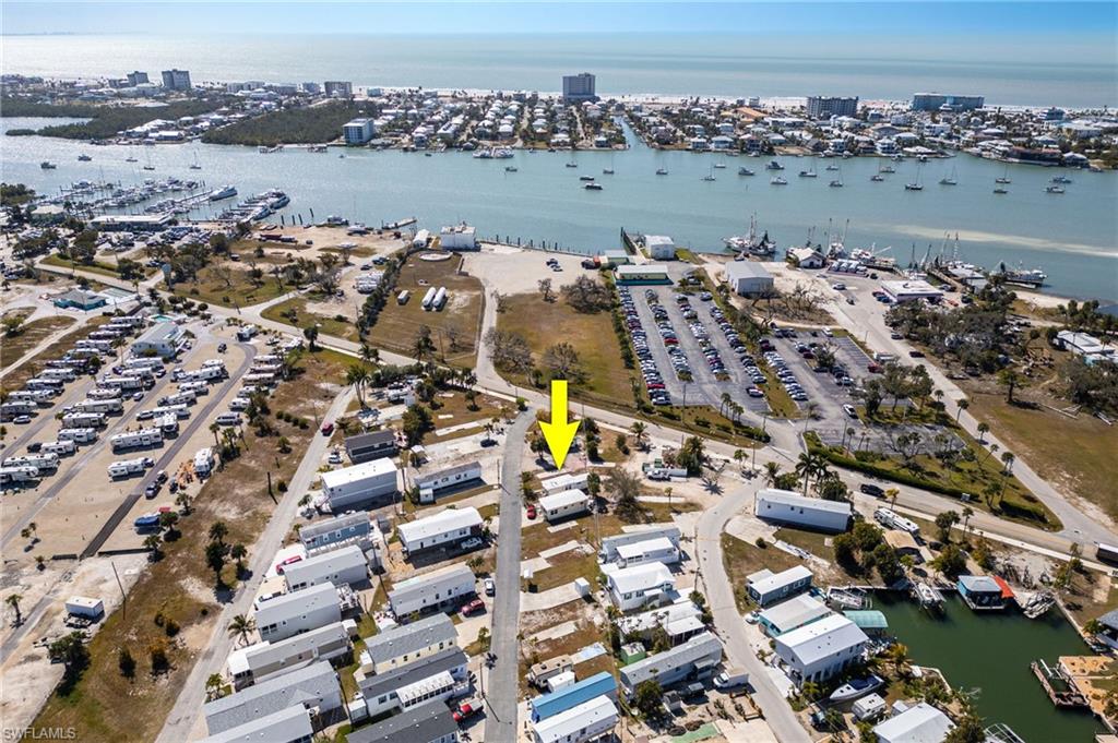 HELEN LANE CONDO RV - Land