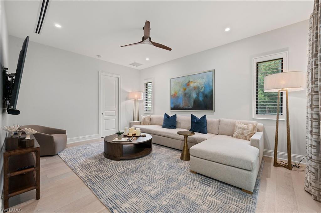 QUAIL WEST - Residential