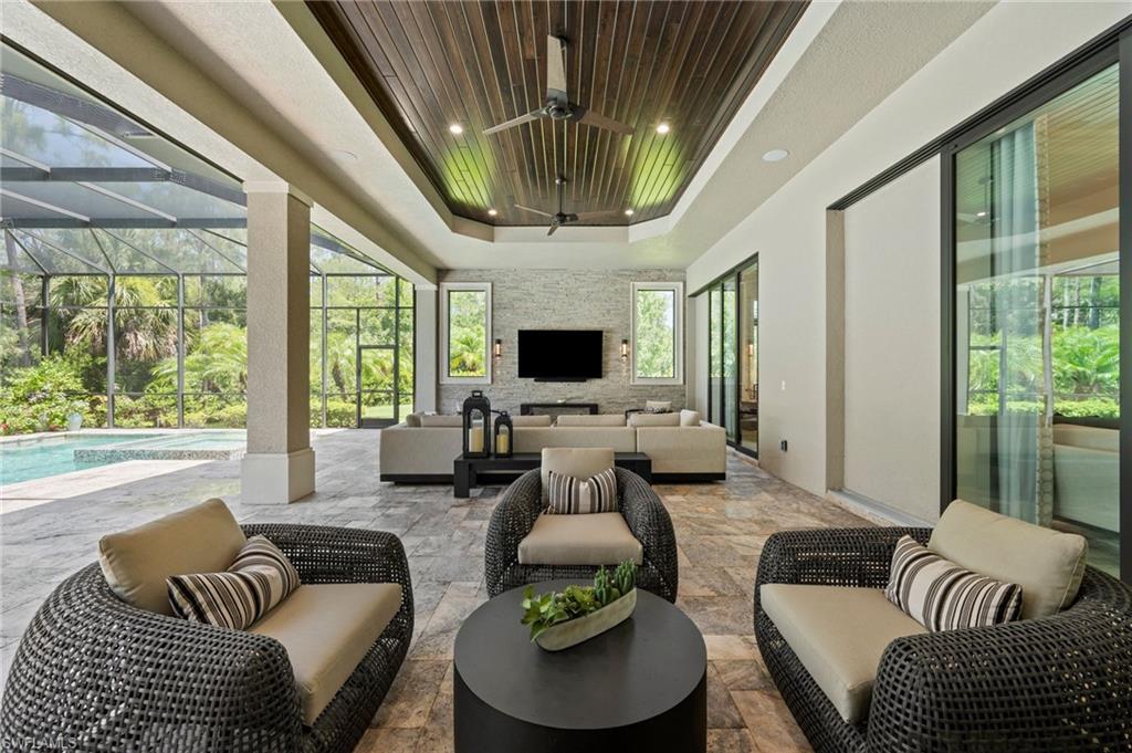 QUAIL WEST - Residential