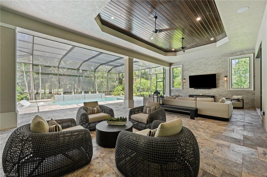 QUAIL WEST - Residential