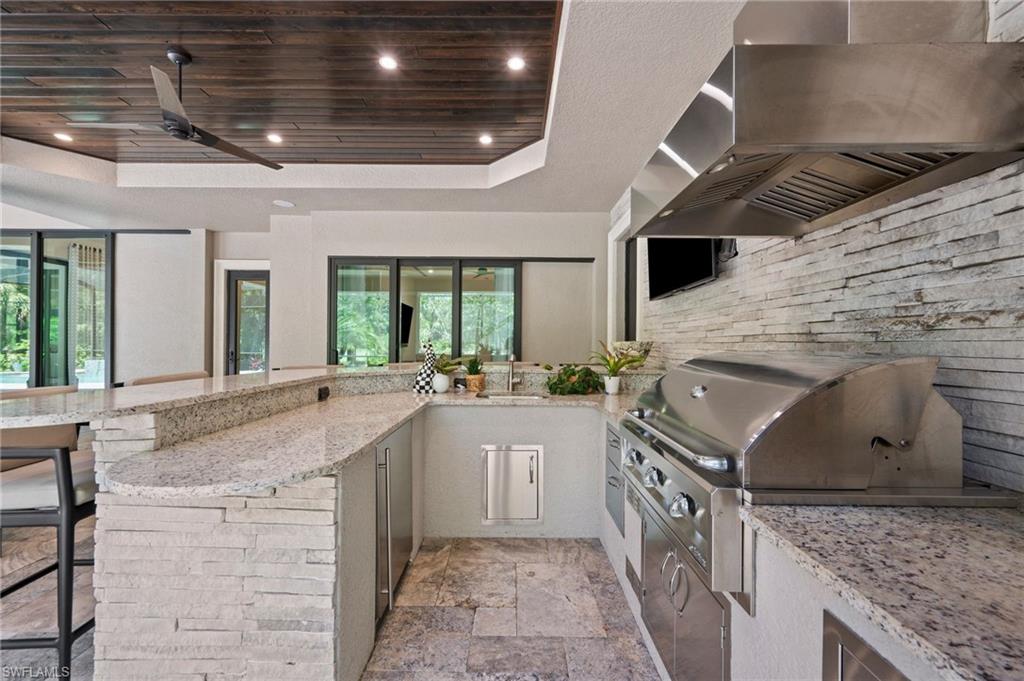 QUAIL WEST - Residential