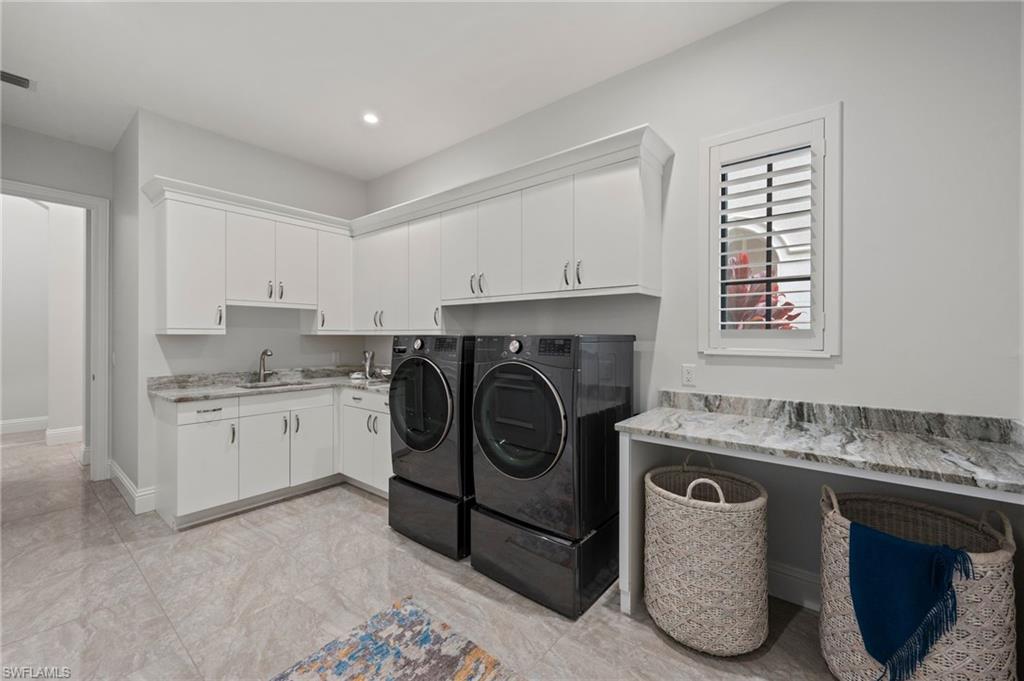 QUAIL WEST - Residential