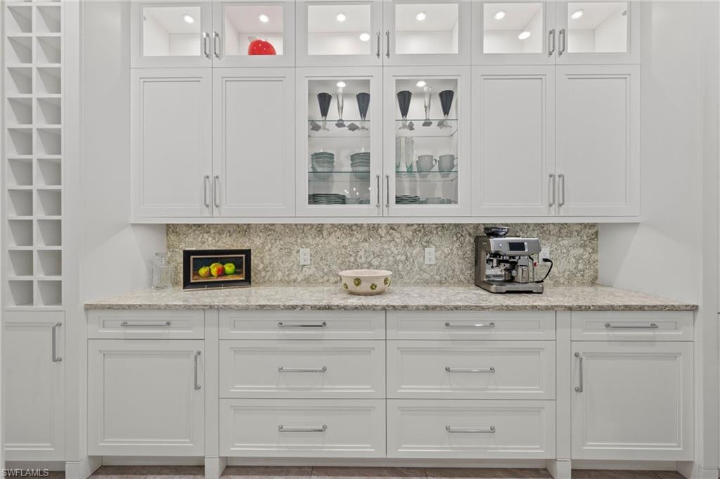 QUAIL WEST - Residential