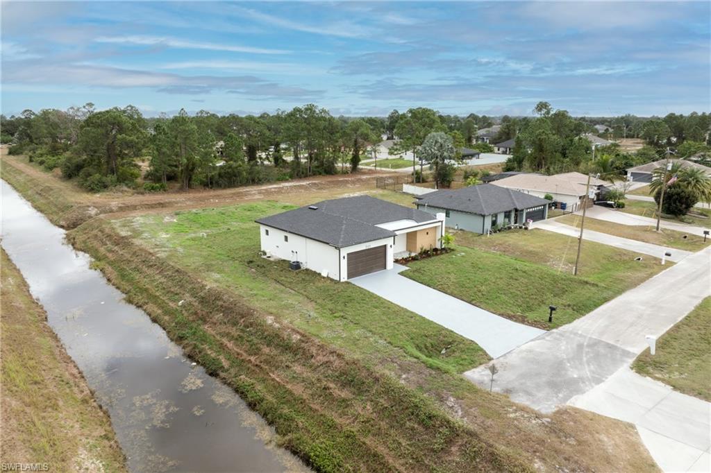 LEHIGH ACRES - Residential