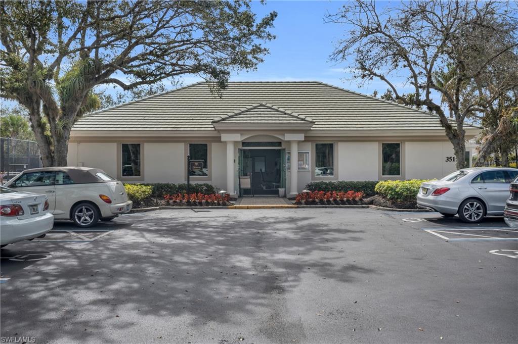 LAUREL GREENS - Residential