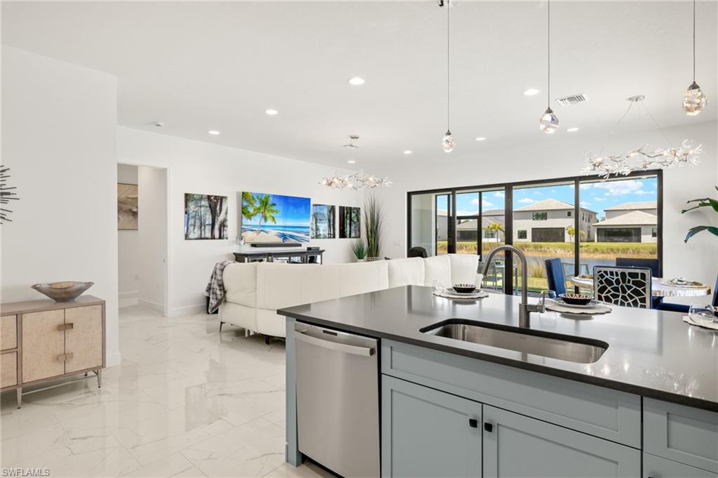 RIVERCREEK IN ESTERO - Residential