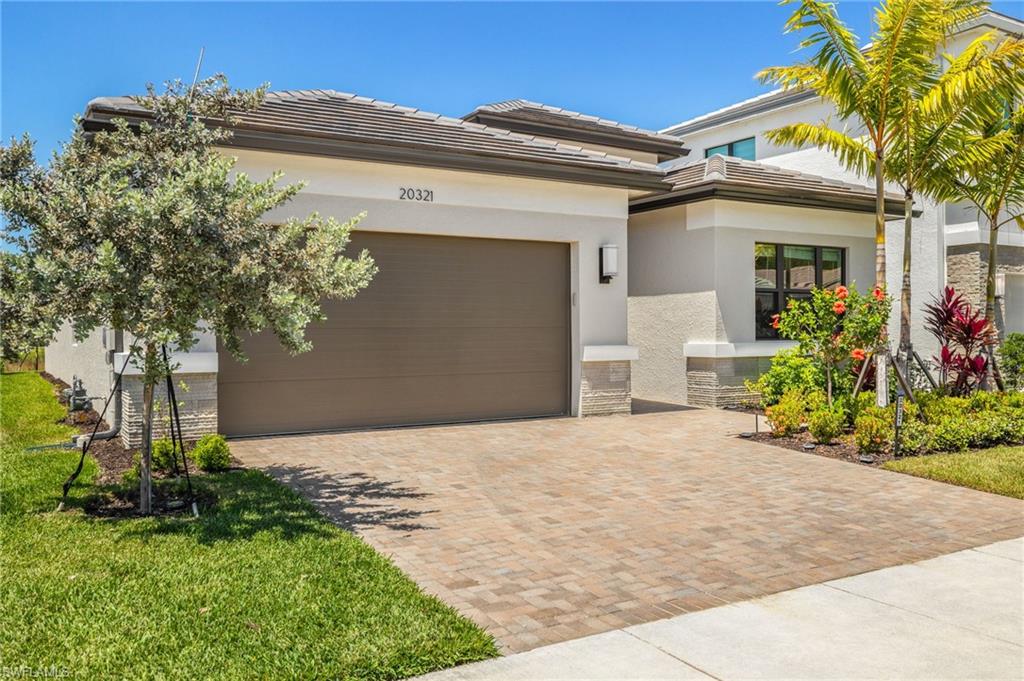 RIVERCREEK IN ESTERO - Residential