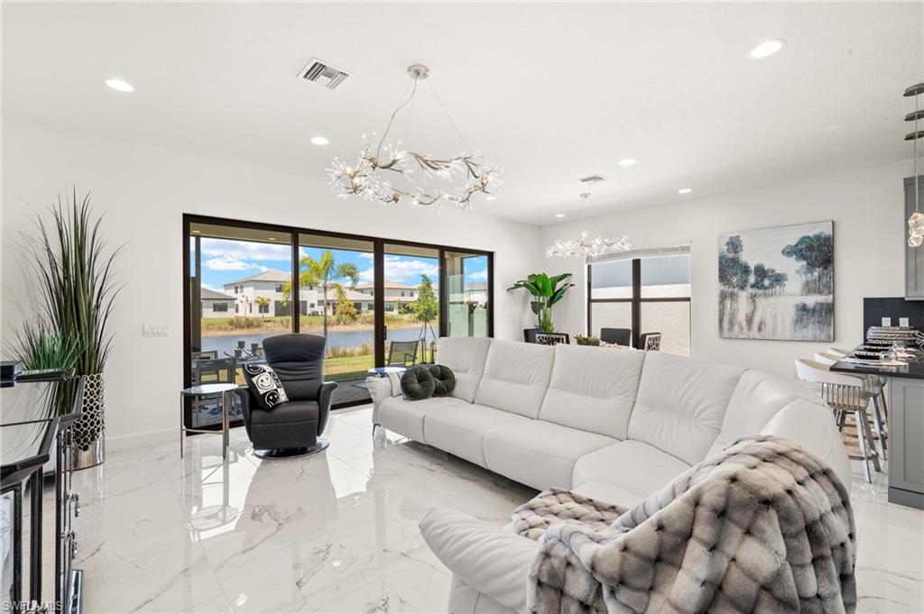 RIVERCREEK IN ESTERO - Residential