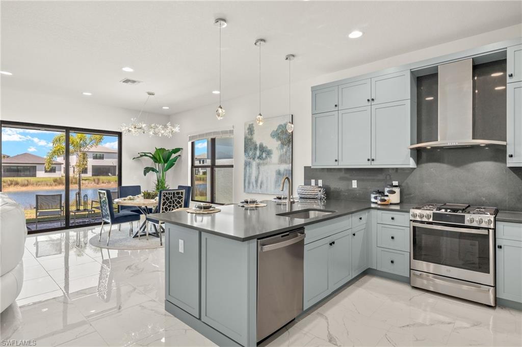 RIVERCREEK IN ESTERO - Residential