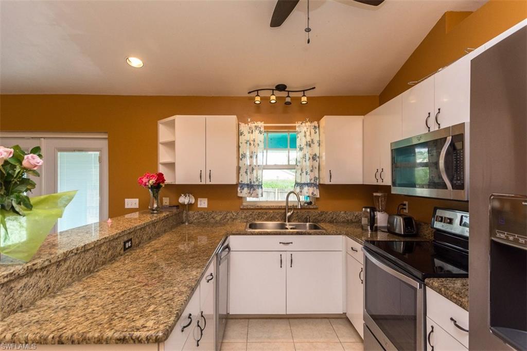 AROYAL PINES - Residential