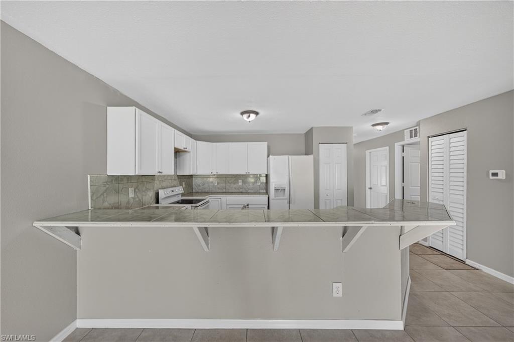 LEHIGH ACRES - Residential Income