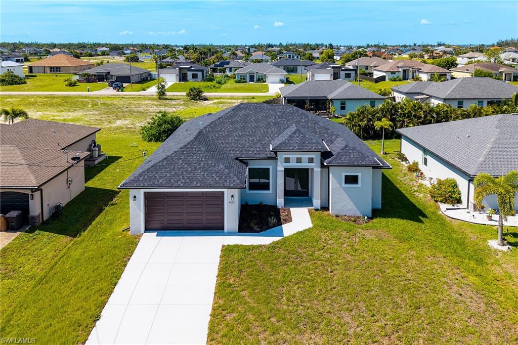 CAPE CORAL - Residential