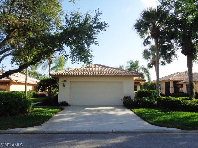 DON'T MISS THIS STUNNING WORTHINGTON VILLA WITH 3 BEDROOMS AND 2 BATHROOMS ON ONE OF THE MOST DESIRABLE LOTS OVERLOOKING A BEAUTIFUL LAKE AND 17TH HOLE ON THE GOLF COURSE. THE SOUGHT AFTER SOUTHERN EXPOSURE OFFERS SUN FILLED DAYS BY THE EXTENDED SCREENED IN POOL AREA. OPEN CONCEPT LIVING AREA FEATURING NEUTRAL COLOR TILE IN THE DIAGONAL. THE KITCHEN BOASTS AMPLE STORAGE AND COUNTER SPACE INCLUDING A BUILT IN PANTRY AND EAT-IN AREA. SLIDERS TO THE POOL AREA FROM THE MASTER BEDROOM. EN-SUITE WITH DUAL SINKS AND TILED SHOWER. WORTHINGTON IS A GOLF BUNDLED COMMUNITY, AMENITIES INCLUDE COMMUNITY POOL, CLUBHOUSE, EXERCISE ROOMS, PUTTING GREEN, TENNIS COURTS AND MORE! THIS IS A FANNIE MAE/HOMEPATH PROPERTY.