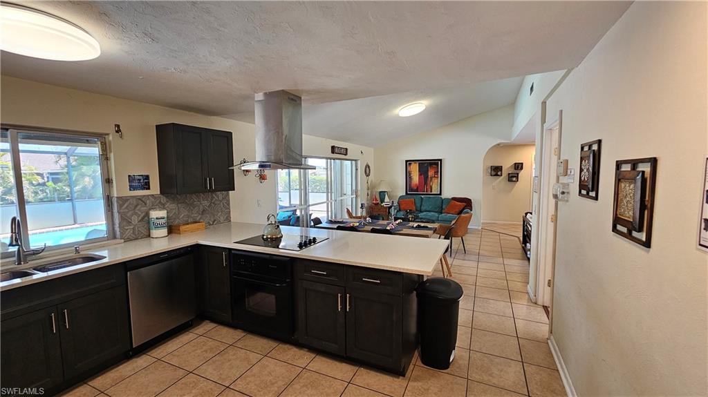 SAN CARLOS PARK - Residential Lease