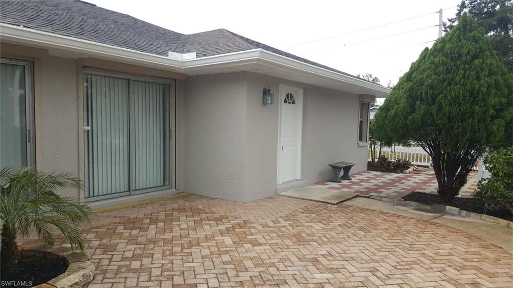 SAN CARLOS PARK - Residential Lease