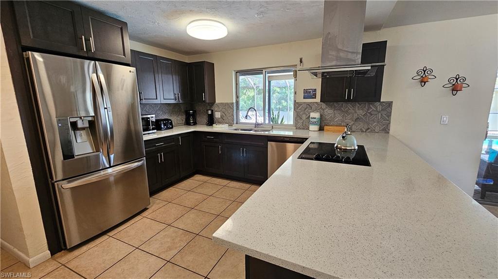 SAN CARLOS PARK - Residential Lease