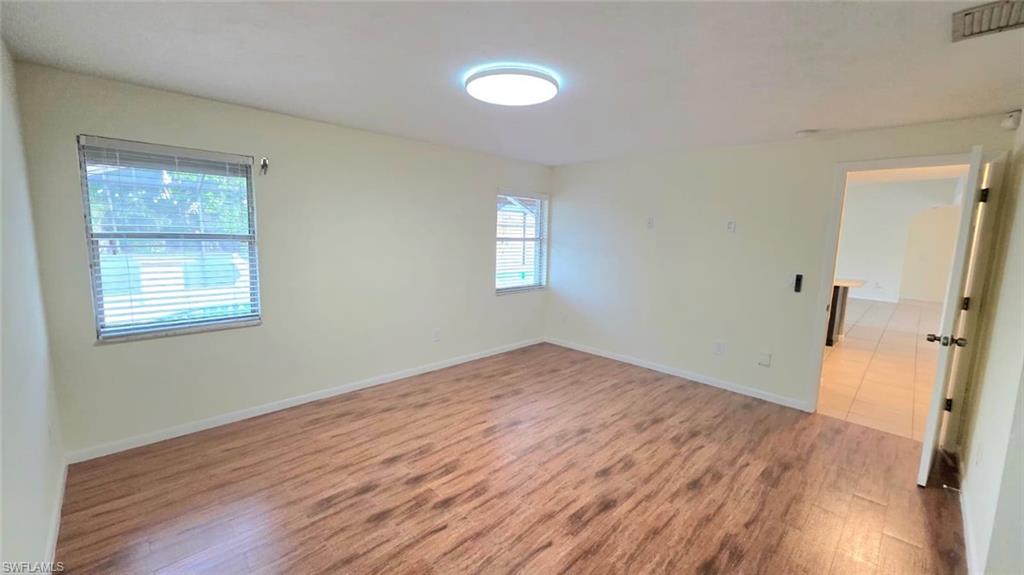 SAN CARLOS PARK - Residential Lease