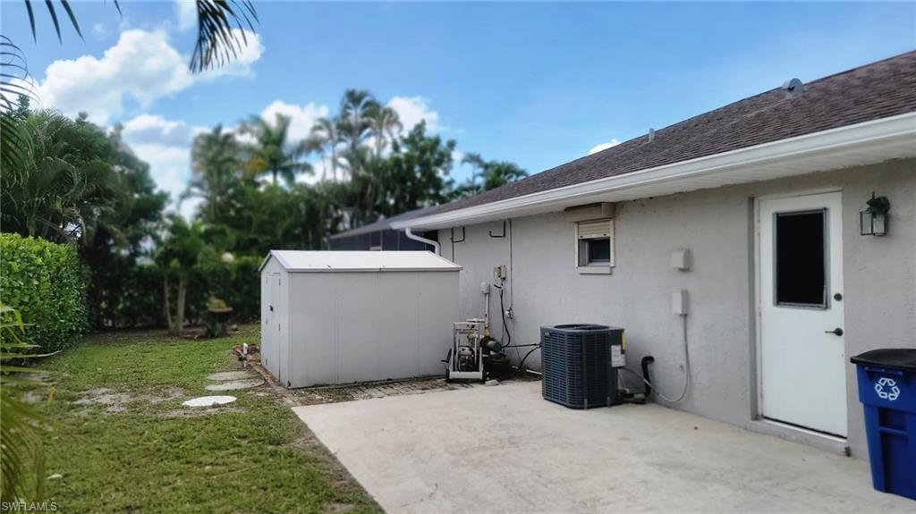 SAN CARLOS PARK - Residential Lease