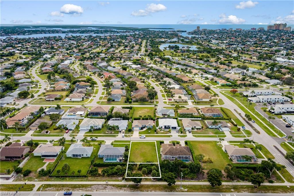 MARCO ISLAND - Land