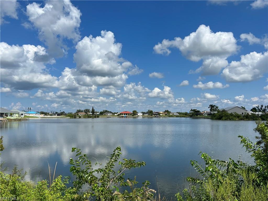 CAPE CORAL - Land