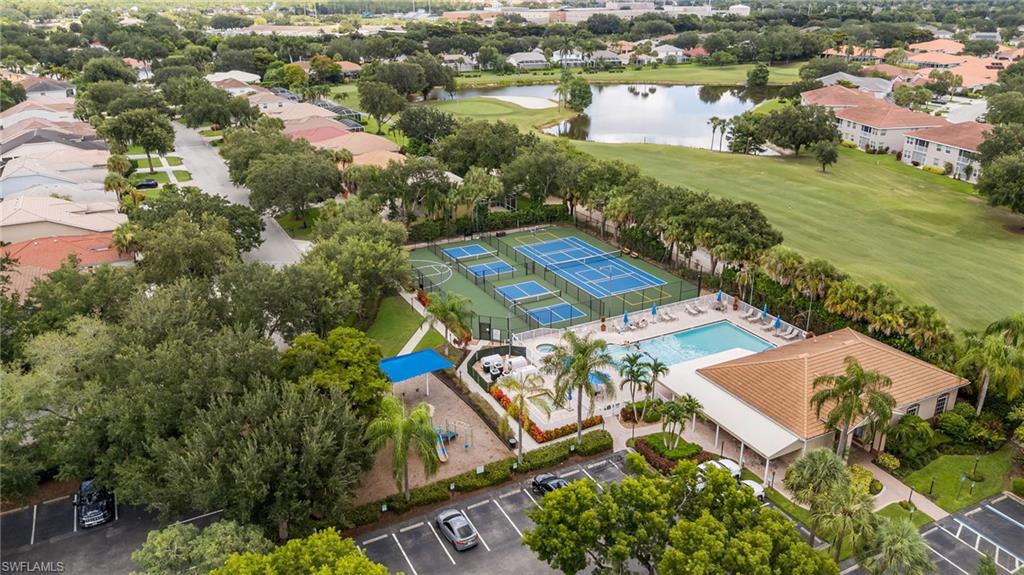 CRESTVIEW VILLAS - Residential