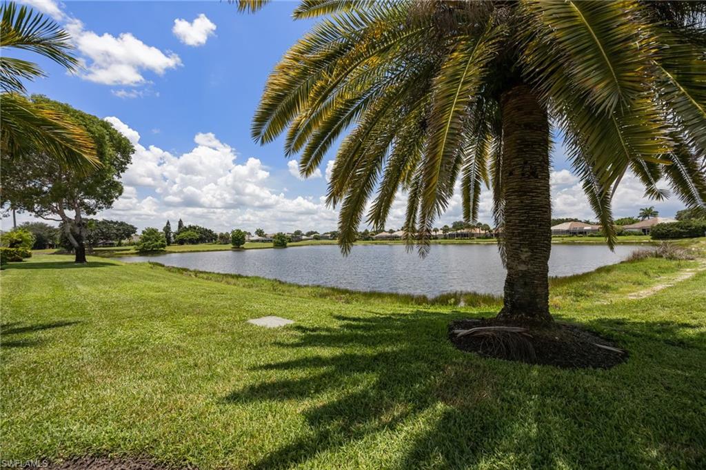 CRESTVIEW VILLAS - Residential