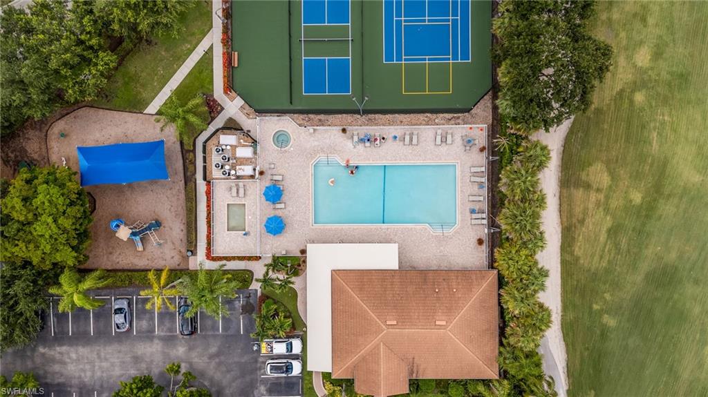 CRESTVIEW VILLAS - Residential