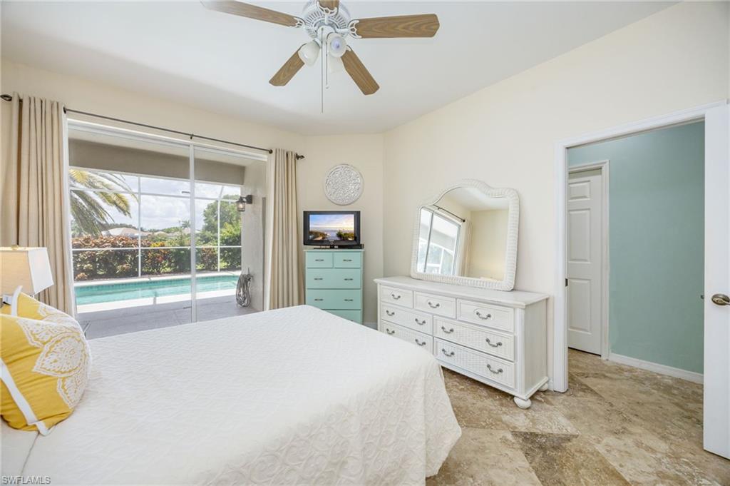 CRESTVIEW VILLAS - Residential