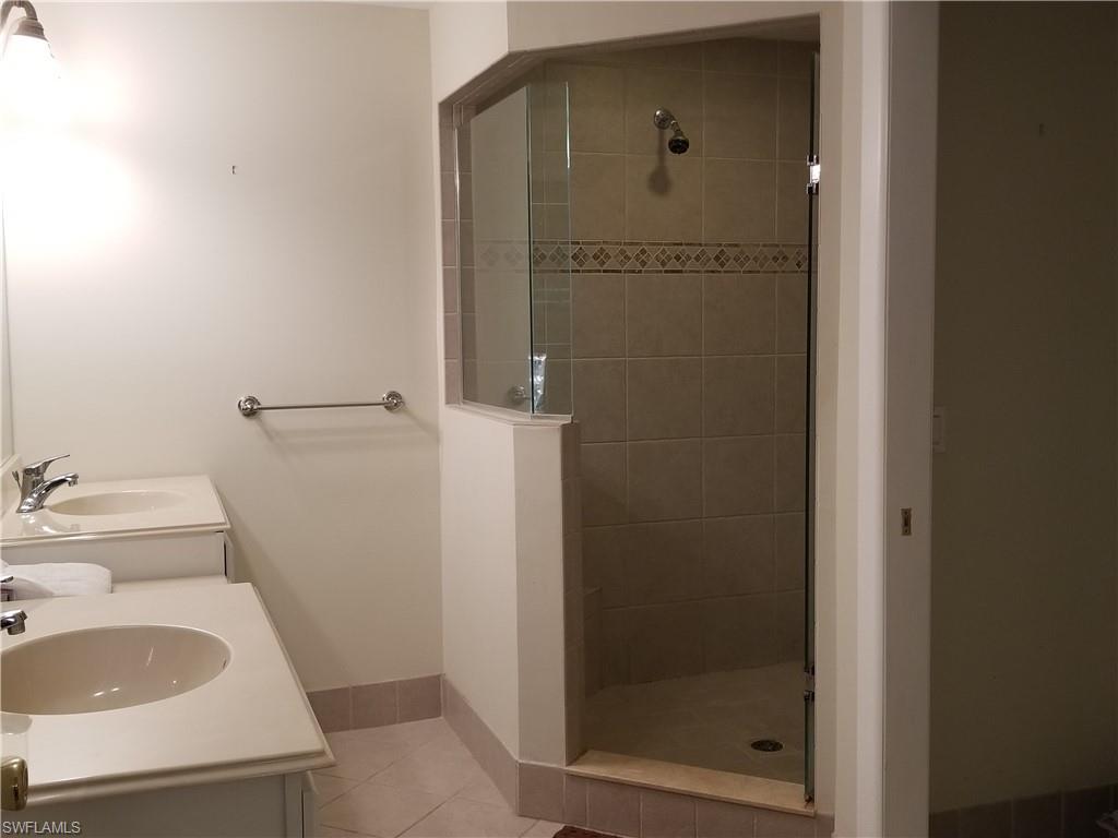WILLOUGHBY ACRES - Residential