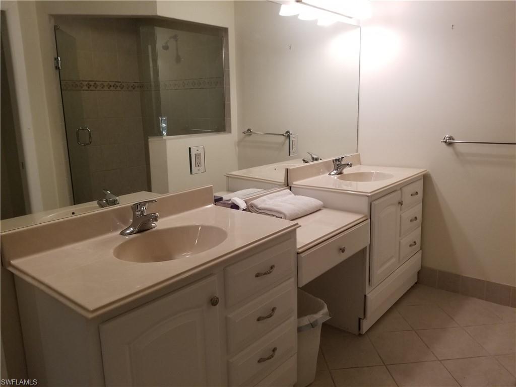 WILLOUGHBY ACRES - Residential