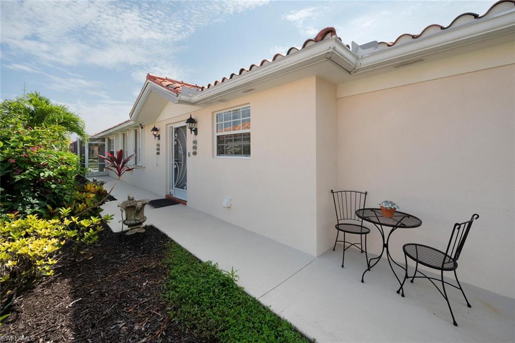 VILLAGE WALK - Residential