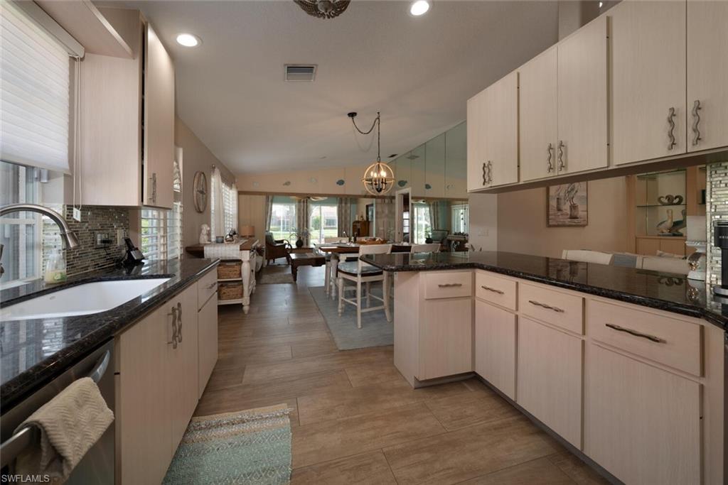 VILLAGE WALK - Residential